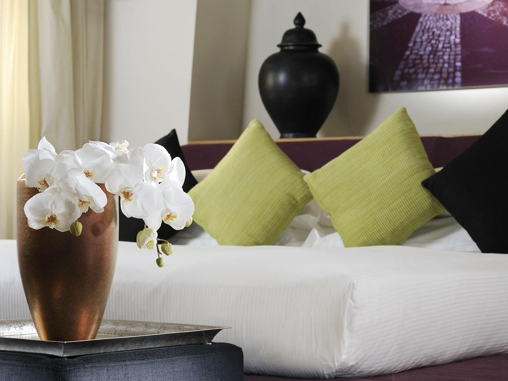 Mario De' Fiori 37 Hotell Rom Exteriör bild